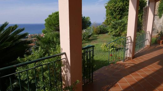 Villa en Ventimiglia, Provincia di Imperia