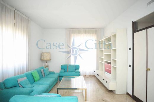 Piso / Apartamento en Milán, Lombardia
