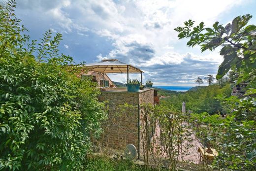 Villa in Finale Ligure, Provincia di Savona