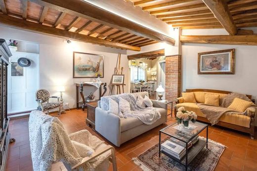 Montecatini-Terme, Provincia di Pistoiaのカントリーハウス