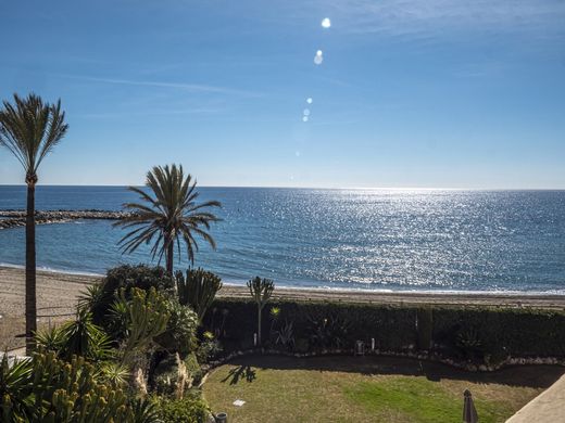 Apartment in Puerto Banus, Malaga