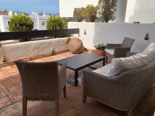 Appartement in Nueva Andalucia, Provincia de Málaga