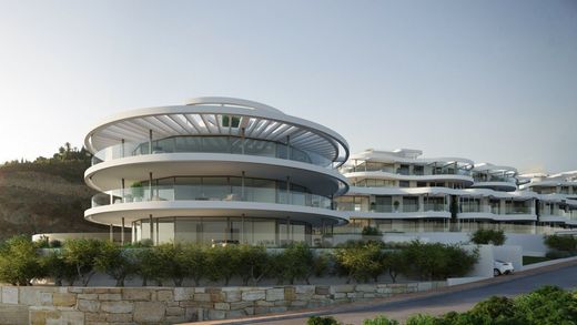 Apartment / Etagenwohnung in Marbella, Málaga