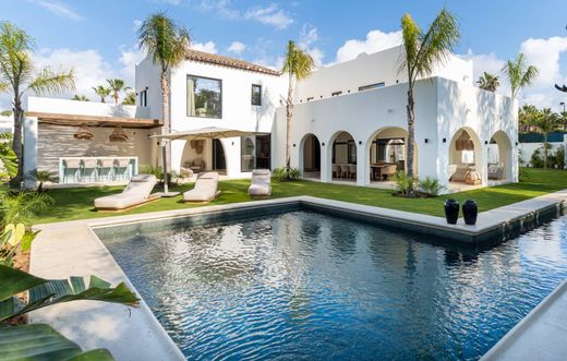 Villa in San Pedro de Alcántara, Malaga