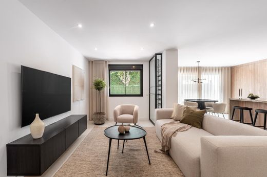 Piso / Apartamento en Nueva Andalucia, Málaga