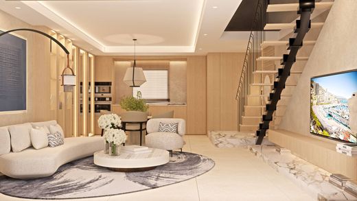 Villa in The Golden Mile, Malaga