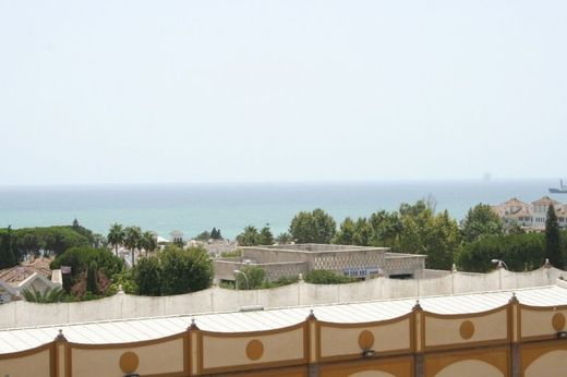 Penthouse in The Golden Mile, Malaga