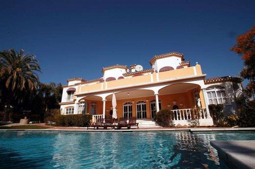 Villa in Benahavís, Malaga