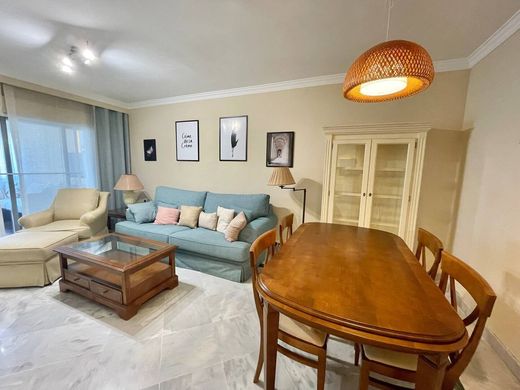 Apartment in Nueva Andalucia, Malaga