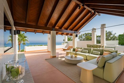 Penthouse in Estepona, Malaga