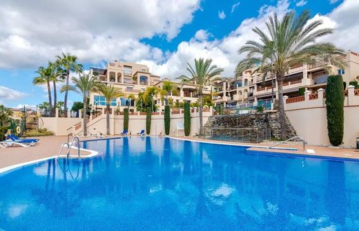 Apartment / Etagenwohnung in Estepona, Málaga