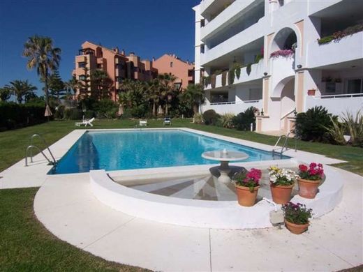 Apartment in Puerto Banus, Malaga