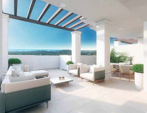 Apartment in Nueva Andalucia, Malaga