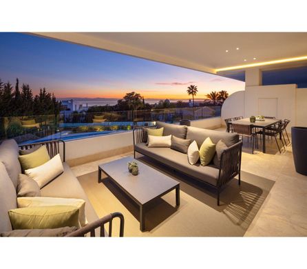 Apartment in The Golden Mile, Malaga