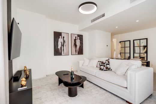 Apartment / Etagenwohnung in Estepona, Málaga