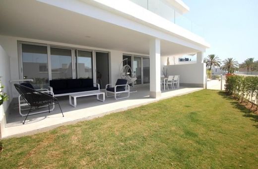 Apartment / Etagenwohnung in Estepona, Málaga