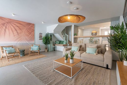 Townhouse in Casares, Malaga