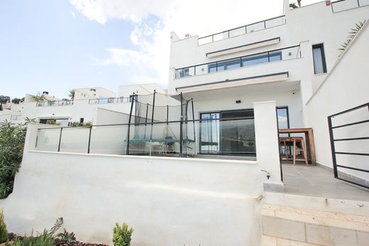 Townhouse in Marbella Del Este, Malaga