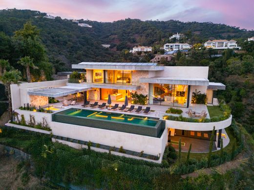 Villa in Benahavís, Malaga