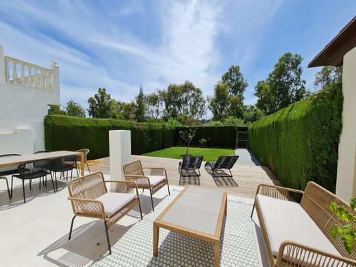 Townhouse - Nueva Andalucia, Málaga