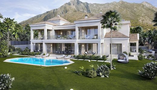 Villa in The Golden Mile, Malaga