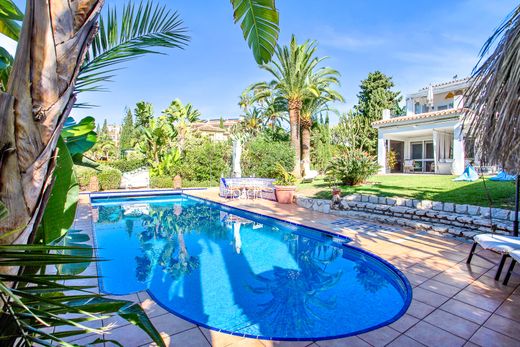 Villa in Marbella Del Este, Malaga