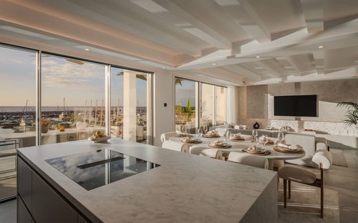 Penthouse in Marbella, Malaga