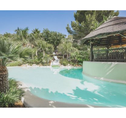 Villa in The Golden Mile, Malaga