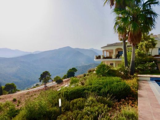 Villa in Benahavís, Malaga
