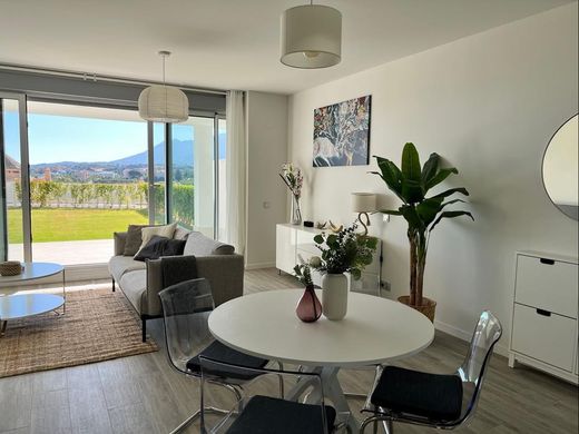 Apartment / Etagenwohnung in Estepona, Málaga