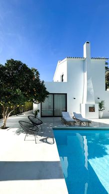 Villa - Nueva Andalucia, Málaga