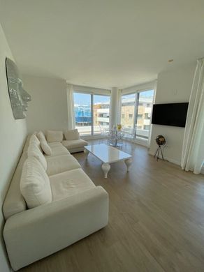 Appartement in Nueva Andalucia, Provincia de Málaga