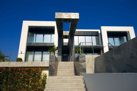 Villa in Benahavís, Malaga