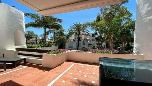 Apartament w Marbella, Provincia de Málaga