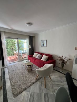 Apartment in The Golden Mile, Malaga