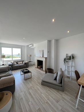 Apartment in San Pedro de Alcántara, Malaga