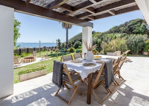 Villa in Estepona, Malaga
