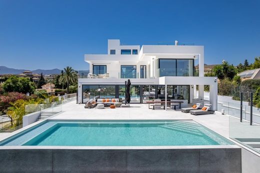 Villa in Benahavís, Malaga