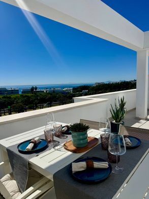 Penthouse in Estepona, Malaga