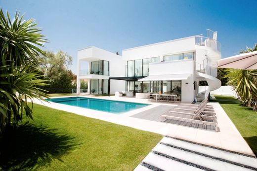 Villa in Puerto Banus, Malaga