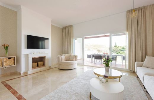 Apartment in Benahavís, Malaga