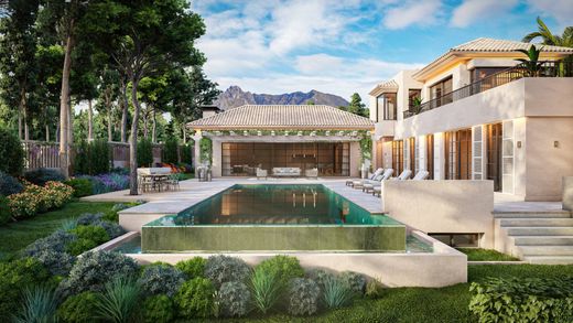 Villa in The Golden Mile, Malaga
