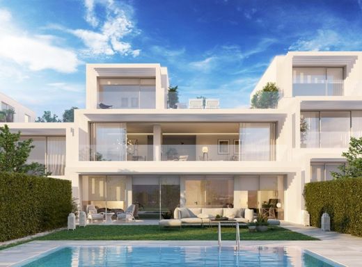 Villa in Estepona, Malaga