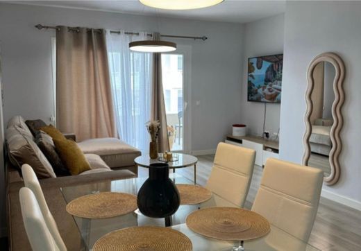 Apartment in Nueva Andalucia, Malaga