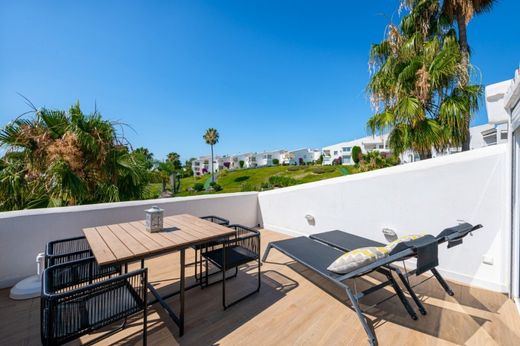 Piso / Apartamento en Nueva Andalucia, Málaga