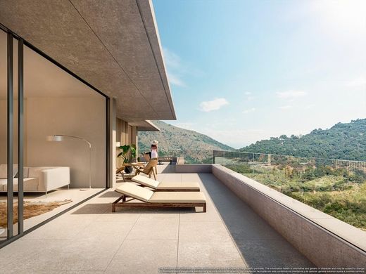 Apartment / Etagenwohnung in Marbella, Málaga