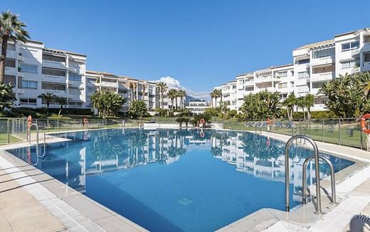 Apartment in Puerto Banus, Malaga