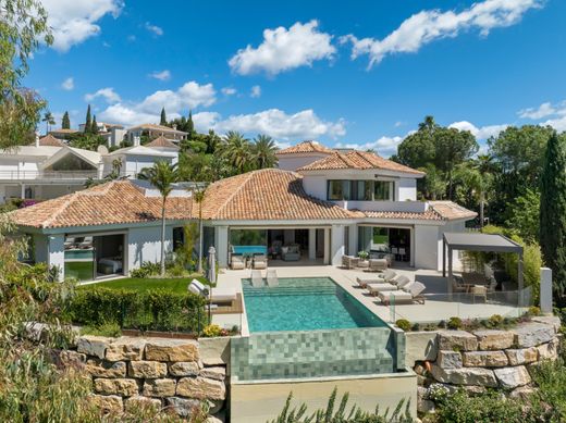 Villa in Benahavís, Malaga