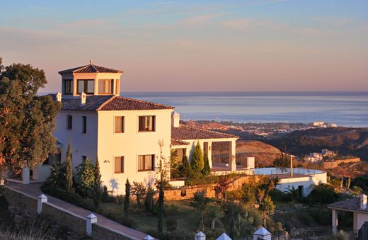 Villa in Benahavís, Malaga