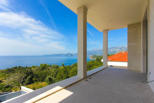 Luxury home in Reževići, Budva